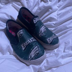Philadelphia eagles boys shoes